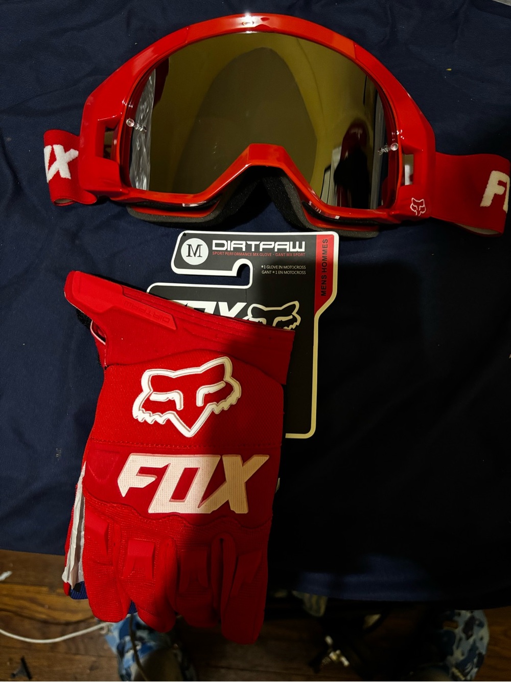 Fox Red Goggles and Fox Red Medium Gloves Set with Mirrored Lens
